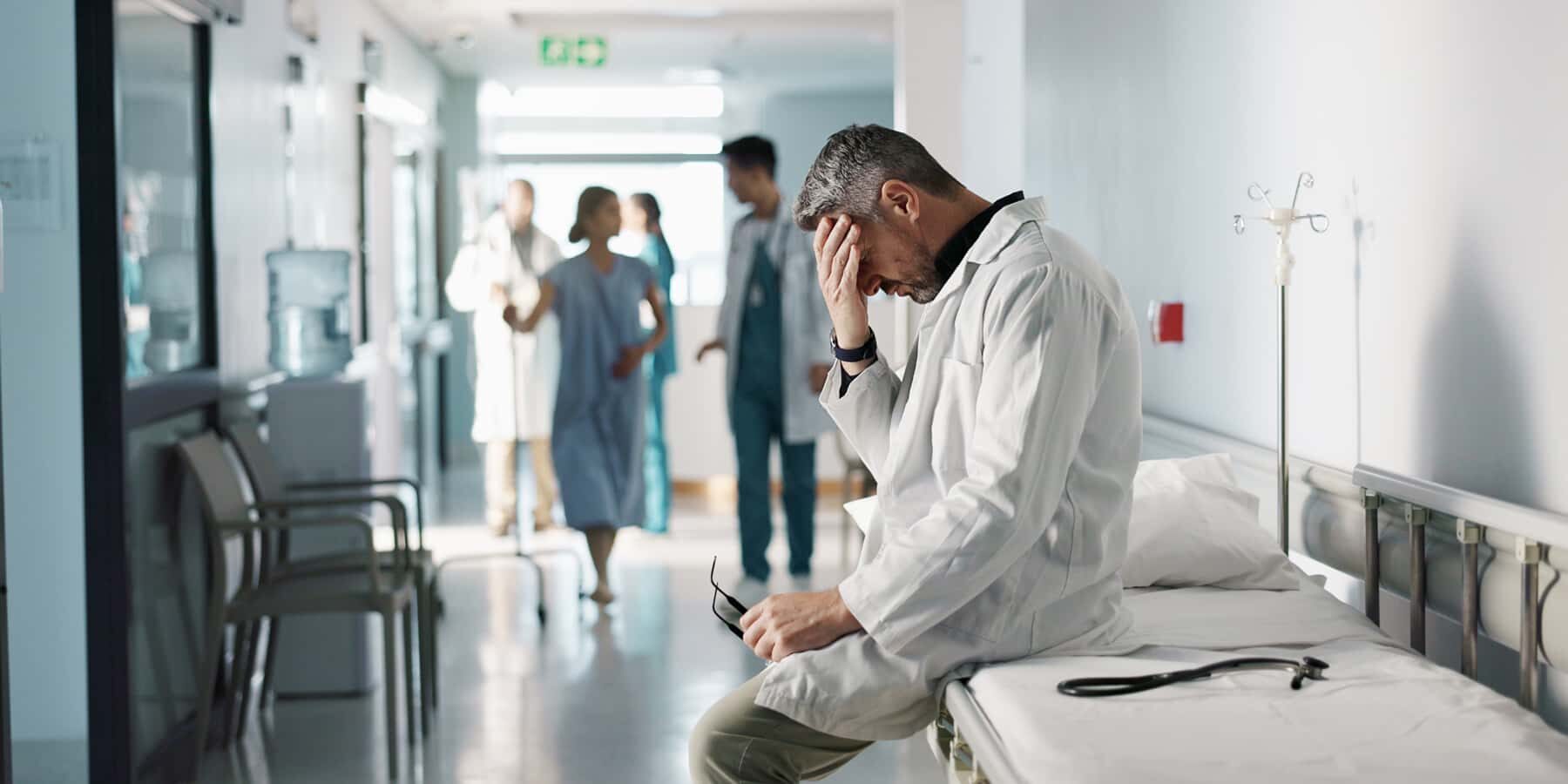 kompakt-restrukturierung-fuer-ueberlastete-krankenhausabteilungen